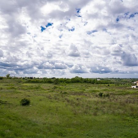 Sunshine Bay Apartman Nin Kültér fotó
