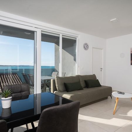 Sunshine Bay Apartman Nin Kültér fotó