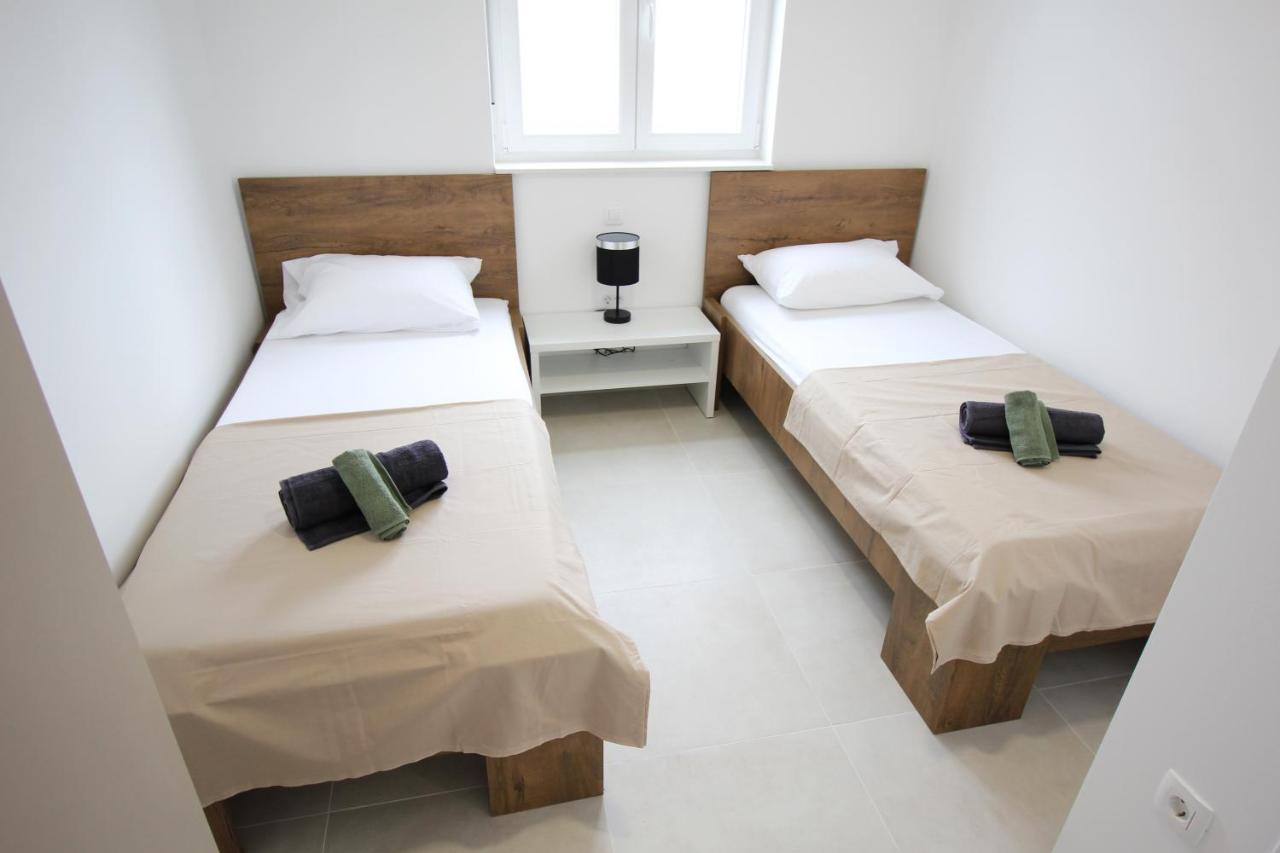 Sunshine Bay Apartman Nin Kültér fotó
