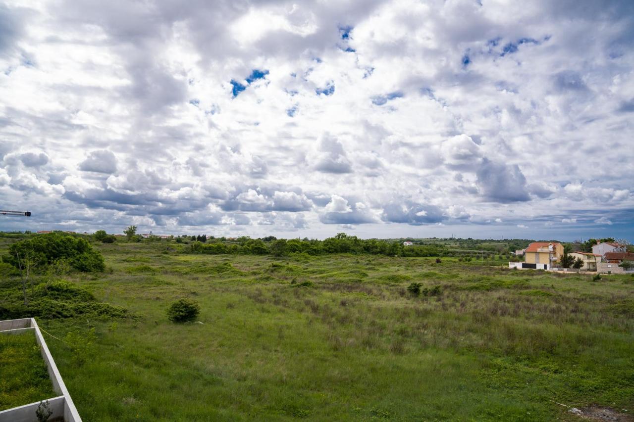 Sunshine Bay Apartman Nin Kültér fotó