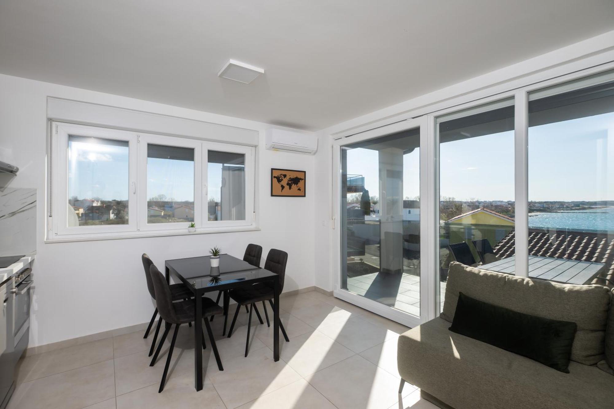 Sunshine Bay Apartman Nin Kültér fotó
