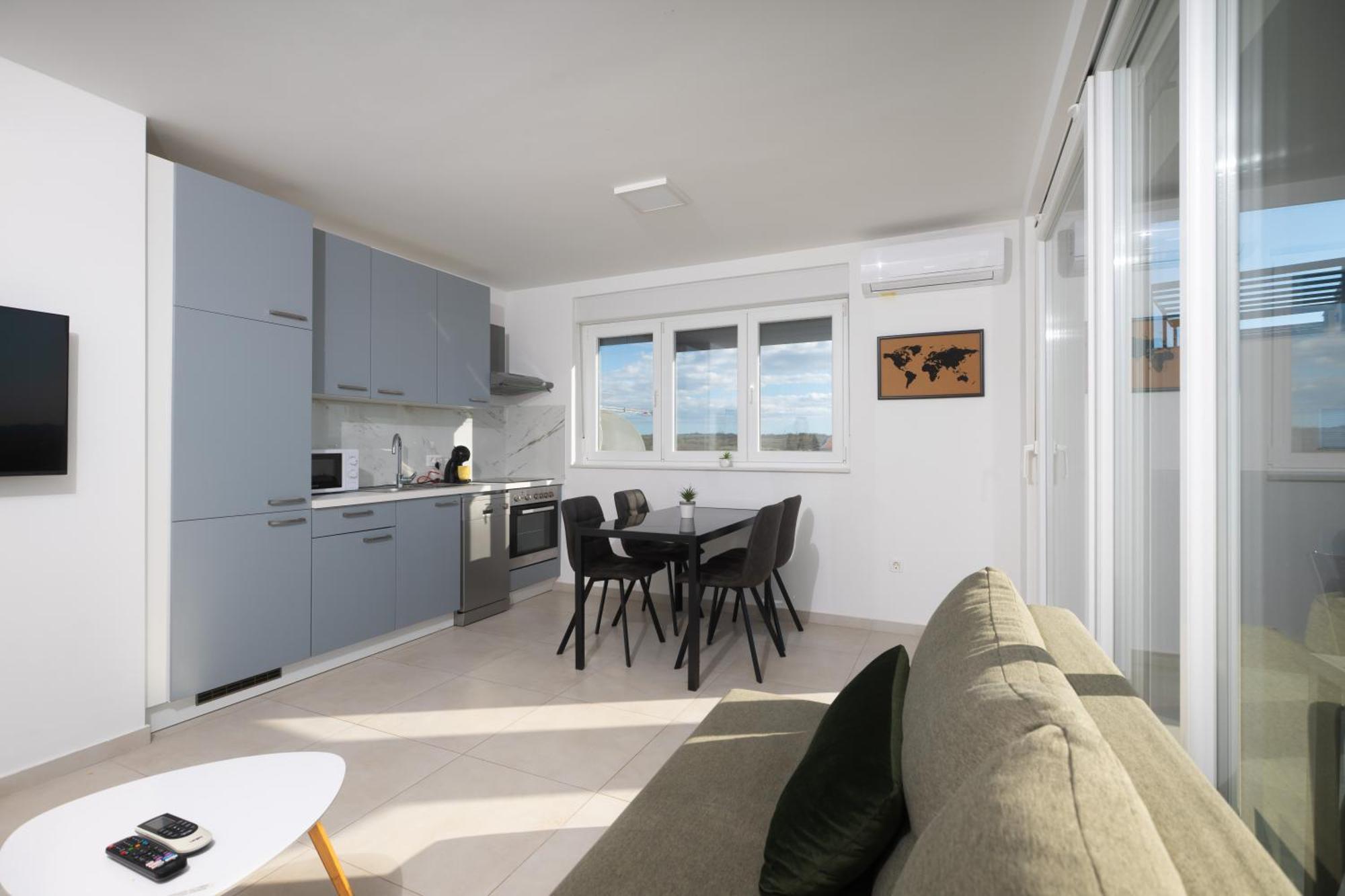 Sunshine Bay Apartman Nin Kültér fotó